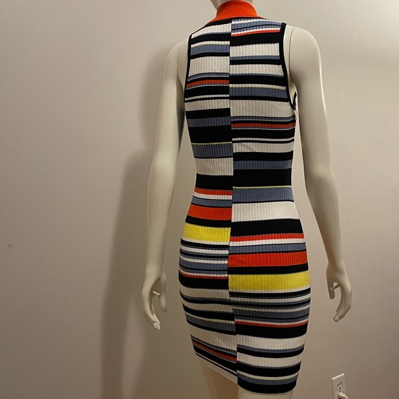 Rag and Bone Size 4 - Picture 2 of 4